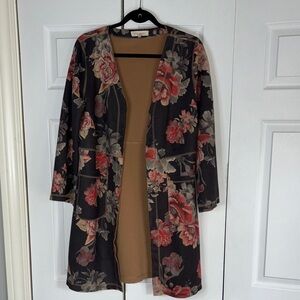 Solitaire Black Floral Blazer